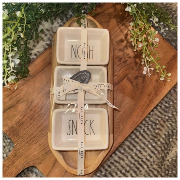 NEW Rae Dunn White Ceramic Bowls with Wood Tray Nosh, Eat & Snack - Picture 2 of 2